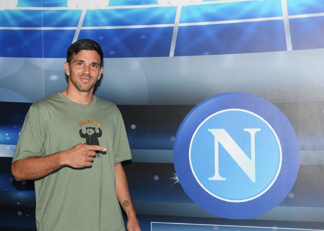 亚洲自偷